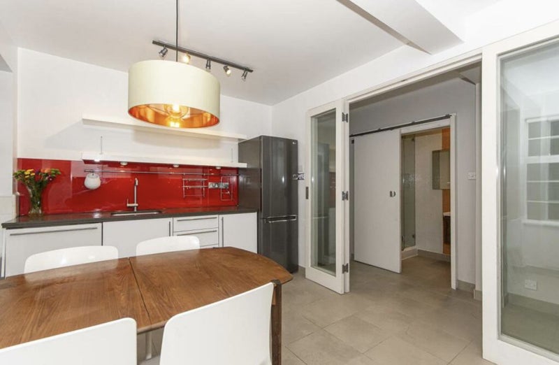 Mon-Fri let, 2mn to tube, lrge EnSuite Double Room - student accommodation in Clapham Common - img_3