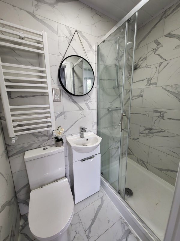 New Double Ensuite Single Occupancy Free WIFI - student accommodation in Thornton Heath - img_1