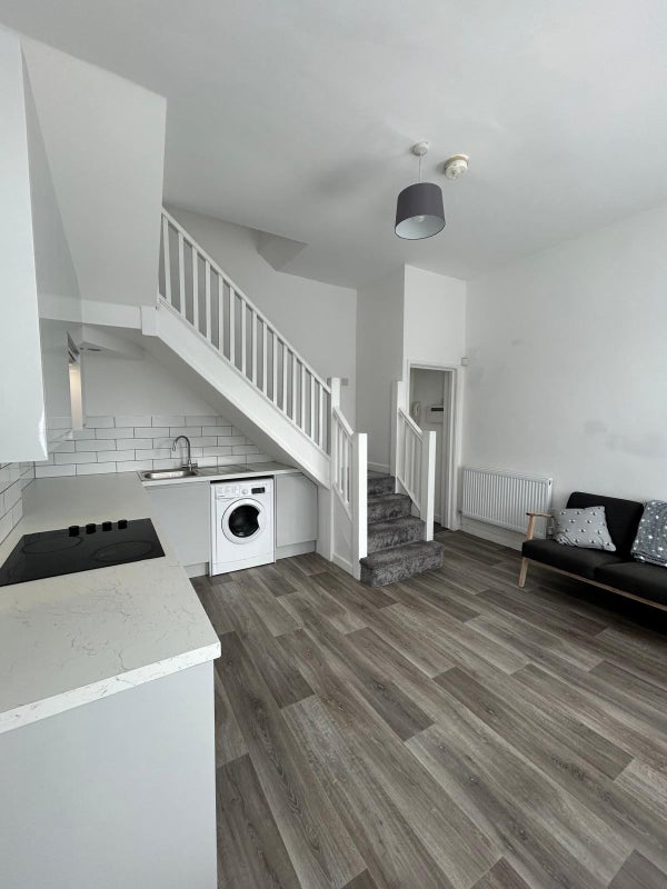Flat in Levenshulme - student accommodation in Levenshulme - img_11