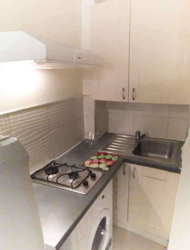 Newly Decorated Spacious Studio Flat in Perivale - student accommodation in Perivale - img_2