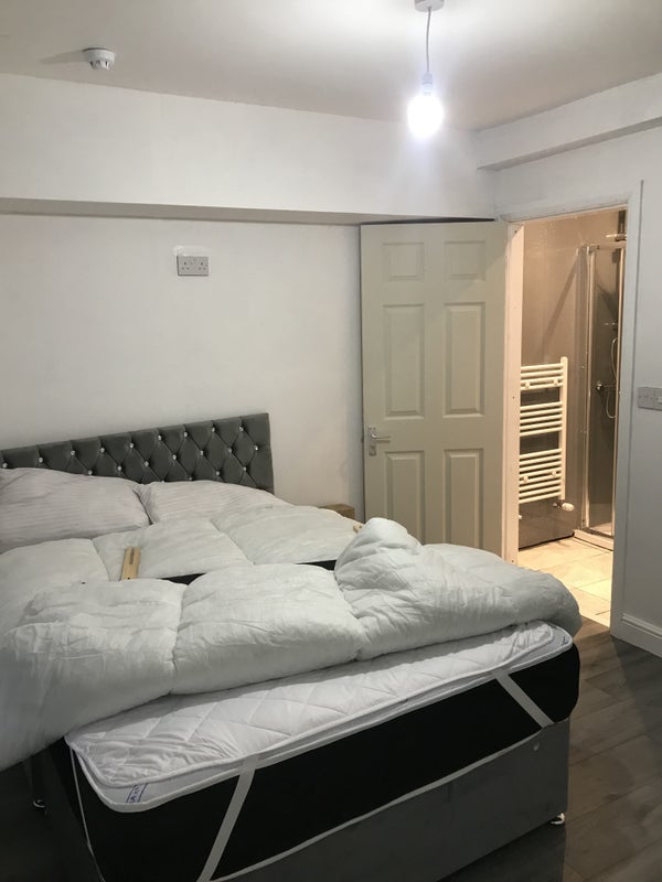 Newly extended/ refurbished rooms - student accommodation in Middlesbrough - img_1