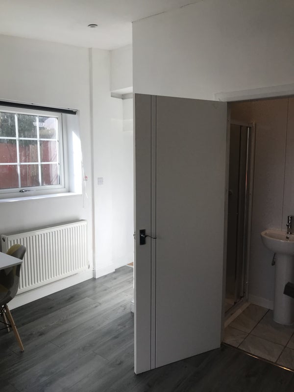 Newly extended/ refurbished rooms - student accommodation in Middlesbrough - img_6