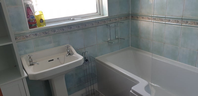 Newly Furnished Double Room Not Ensuite - student accommodation in Cardiff - img_7