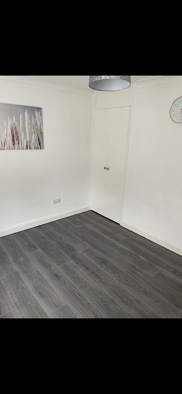 Newly furnished mid terrace - student accommodation in Belfast - img_4