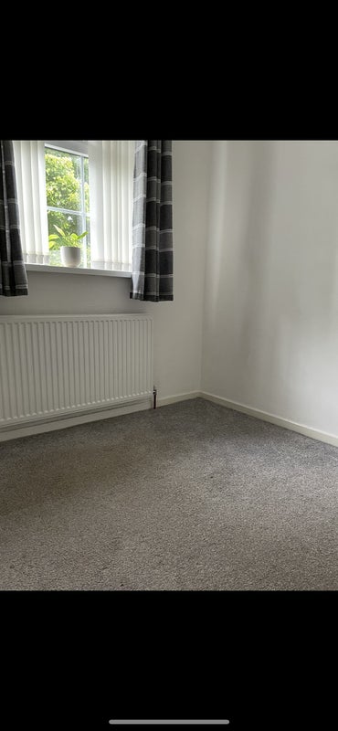 Newly furnished mid terrace - student accommodation in Belfast - img_1