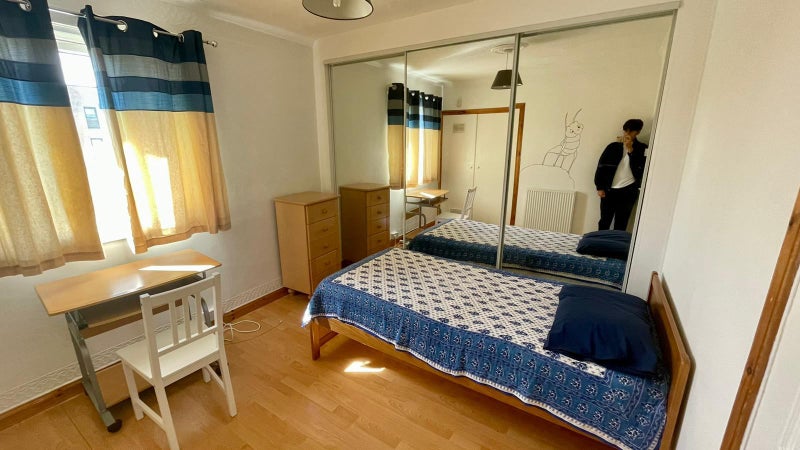 À Newly Refurbished Good Size Room For Rent - student accommodation in Aberdeen - img_6