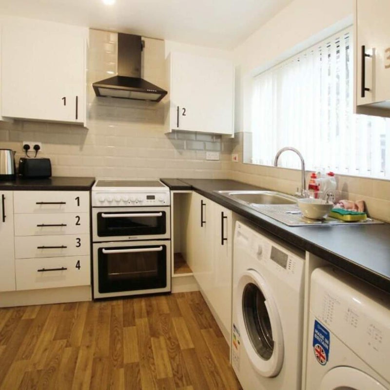 House in Bolton - student accommodation in Bolton - img_7