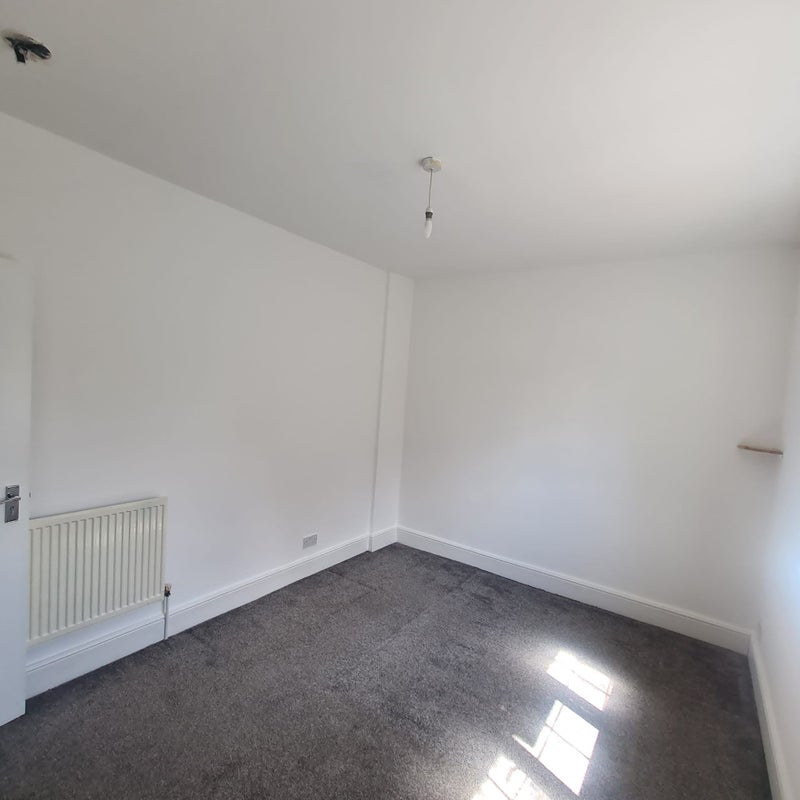 Newly Refurbished Modern 5 Bed House With Garden - student accommodation in Lea Bridge - img_3
