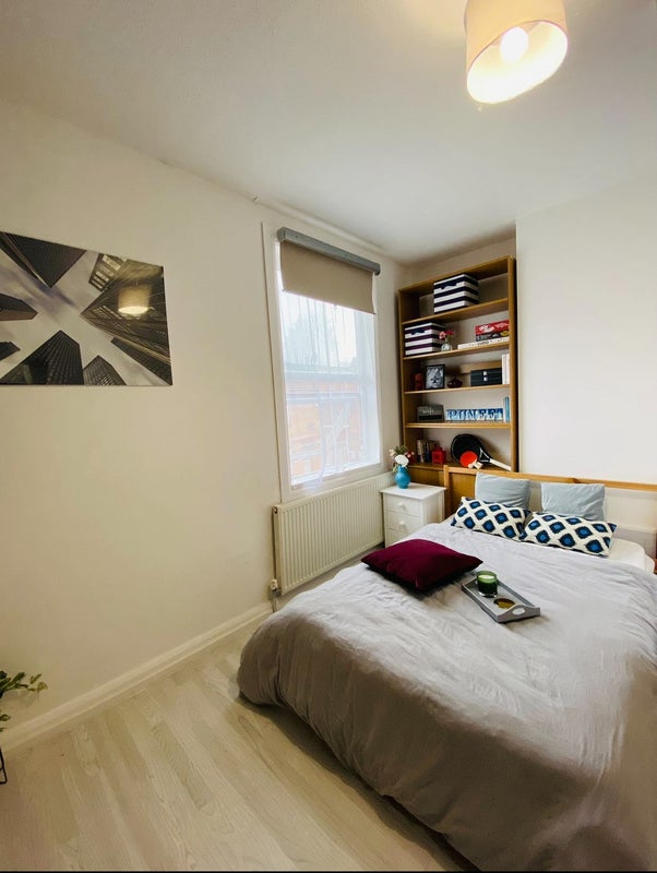 Newly Renovated big rooms - student accommodation in Nottingham - img_1