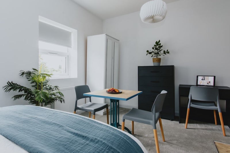 Newly renovated property! Ensuite & Studio rooms - student accommodation in Warwick - img_1