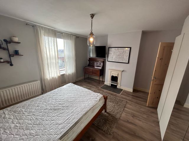 Nice house, big garden, walking distance to city - student accommodation in Cross Green - img_2
