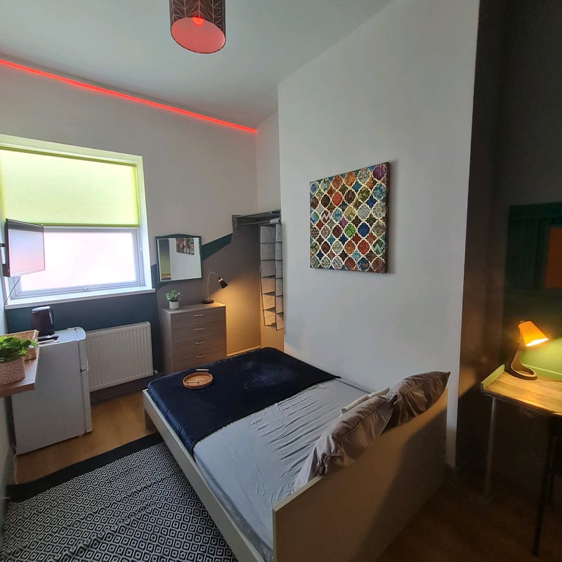 NO extra BILLS | House Share | nr Hospital & UNi - student accommodation in Sunderland - img_8
