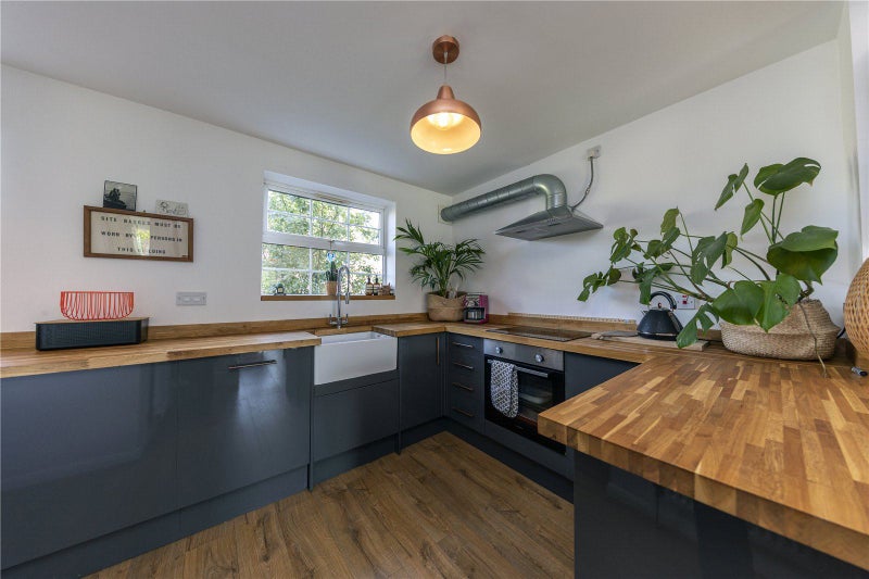 Non-Ensuite Room Available In 5 Bed House Share - student accommodation in Coventry - img_6