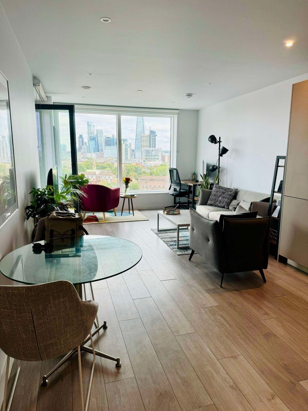 [Offer Pending] 12Th Floor 1 Bed/Bath Flat In E&C - student accommodation in Elephant and Castle - img_3