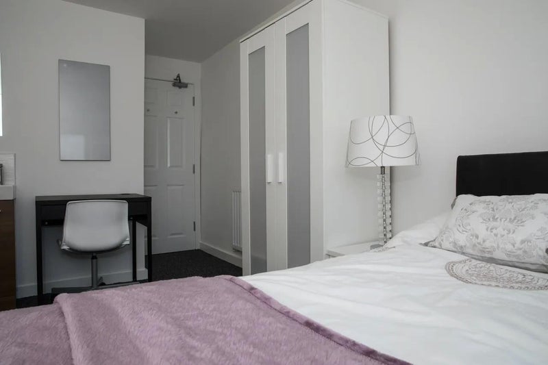 One bedroom available in student house - student accommodation in Liverpool - img_1