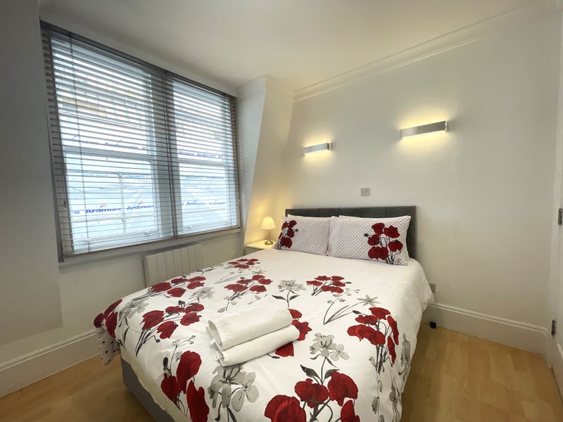 One Bedroom Flat in Mayfair for Short Let - student accommodation in Mayfair - img_1