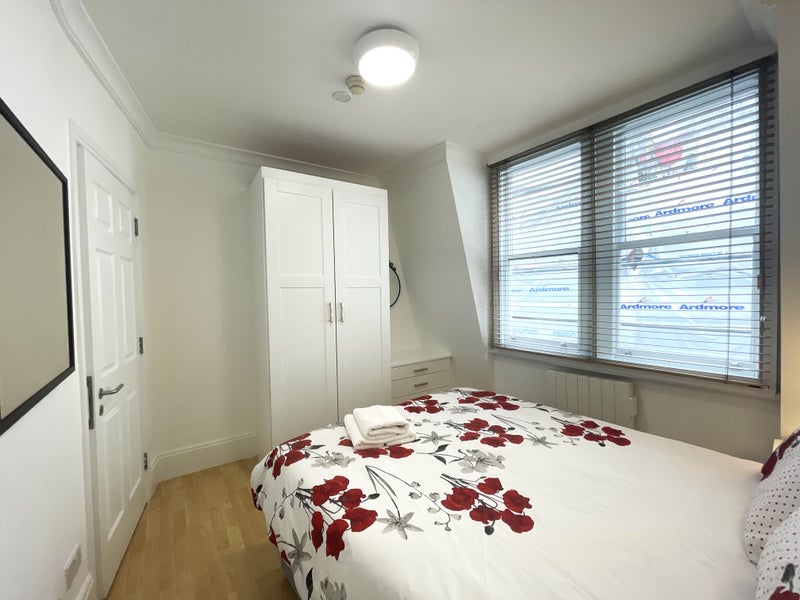 One Bedroom Flat in Mayfair for Short Let - student accommodation in Mayfair - img_2
