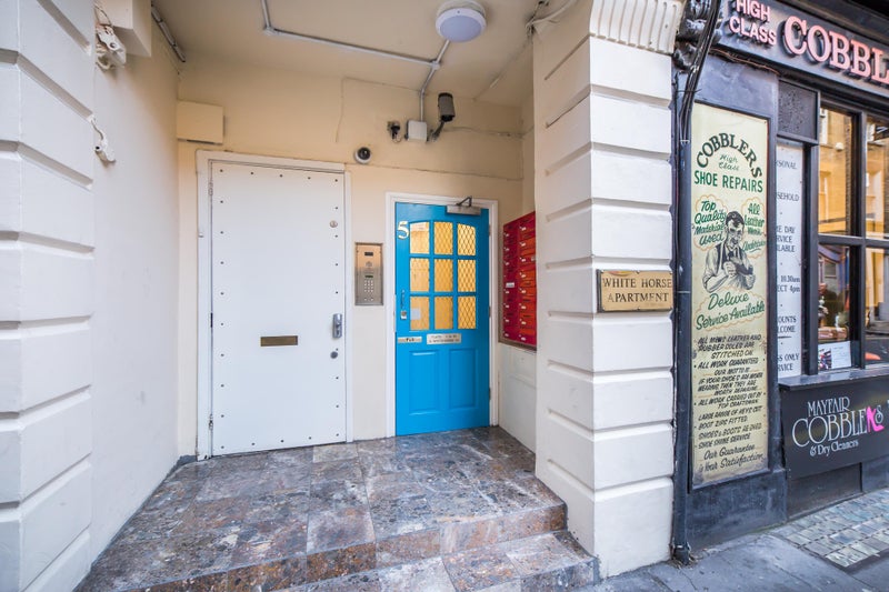 One Bedroom Flat in Mayfair for Short Let - student accommodation in Mayfair - img_11
