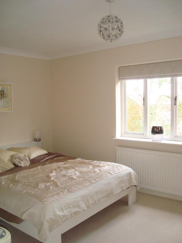 One Bedroom Property To Let In Uxbridge - student accommodation in Uxbridge - img_1