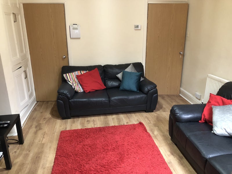 One Double room in 4 bed house ava 1st October - student accommodation in Nether Edge - img_4