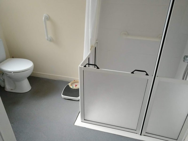 Room to rent from Sep at £330/month student accommodation in Belfast - img_3