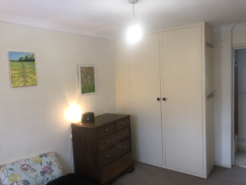 One Small Double Room In Winnall - student accommodation in Winchester - img_1