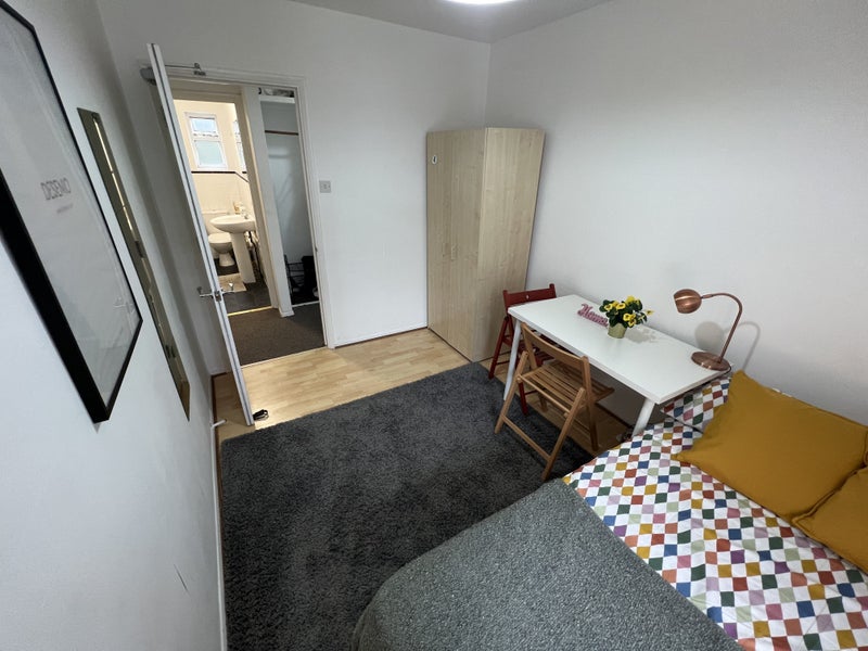 ONLY 2 ROOMS-14.09-3min Holborn-Super flat! - student accommodation in Holborn - img_2