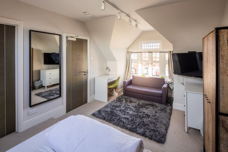 Our house is your Home! 2 Rooms available 😁 - student accommodation in Erdington - img_2