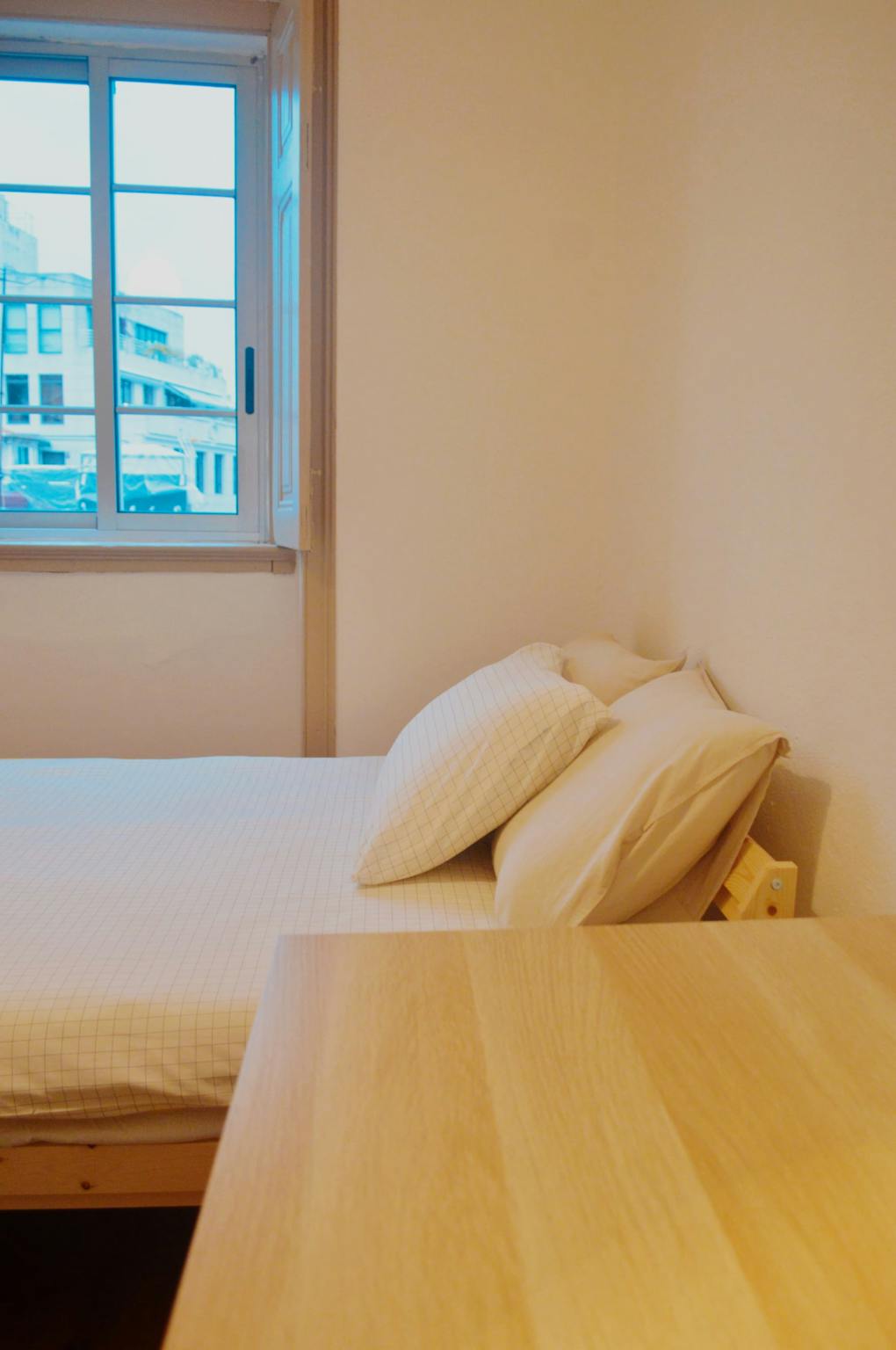 Snug double bedroom near Kilburn Tube - student accommodation in London - img_4