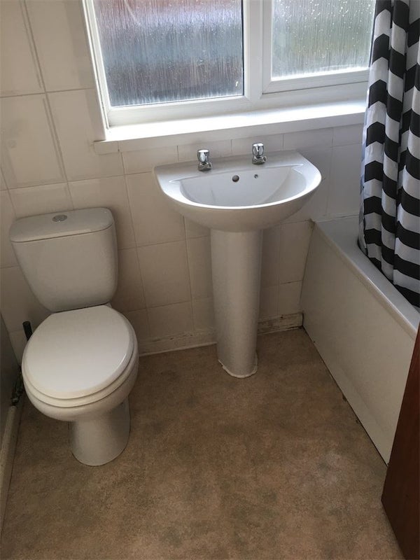 Single room available in CT1 - student accommodation in Canterbury - img_2