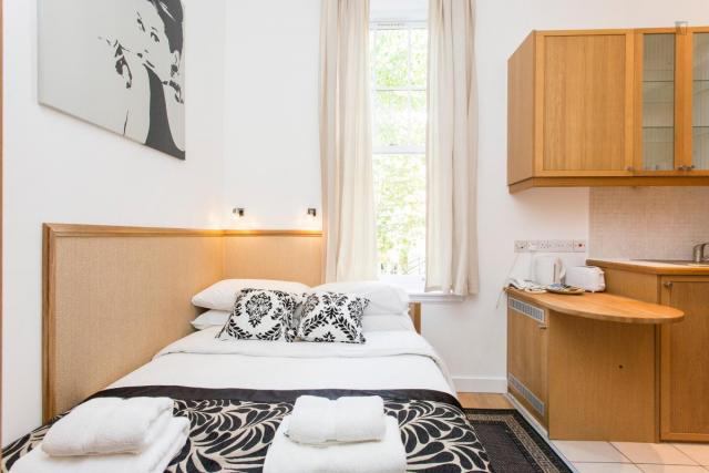 Practical single studio. All bills included - student accommodation in Hammersmith - img_1