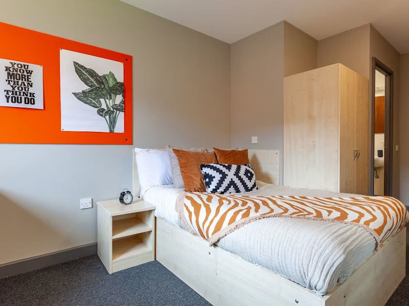 Premium ensuite room at The Forge - student accommodation in Sheffield - img_1