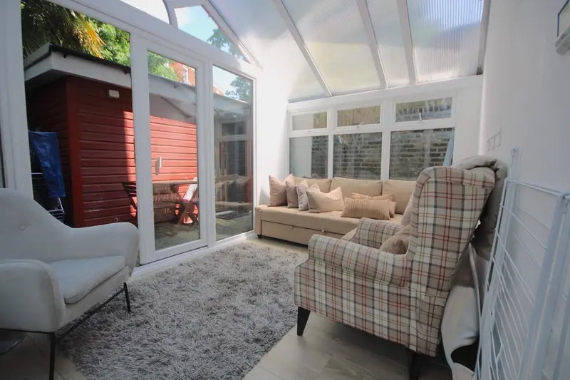 A Large 3 bedroom flat to rent with graden In NW8 student accommodation in Lisson Grove - img_12