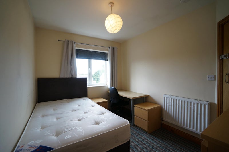 Professional House Share 5 Bed 2 Bath - student accommodation in Bangor - img_4