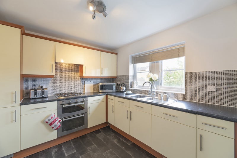  Professionals Look No Further  - student accommodation in Peterborough - img_2