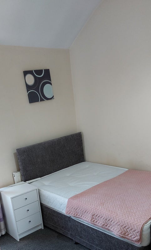 Professionals Only House,  + Bills,  Kensington L6 - student accommodation in Liverpool - img_1