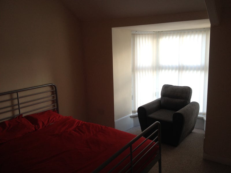 Quality Room to let in guesthouse, Porthcawl - student accommodation in Porthcawl - img_4