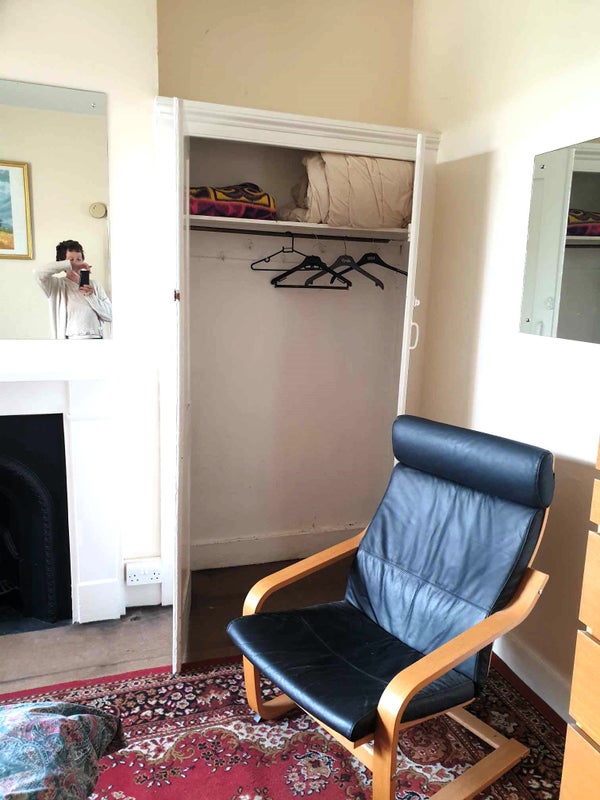 Quiet bedsit in shared property - £866 pcm - student accommodation in Herne Hill - img_2