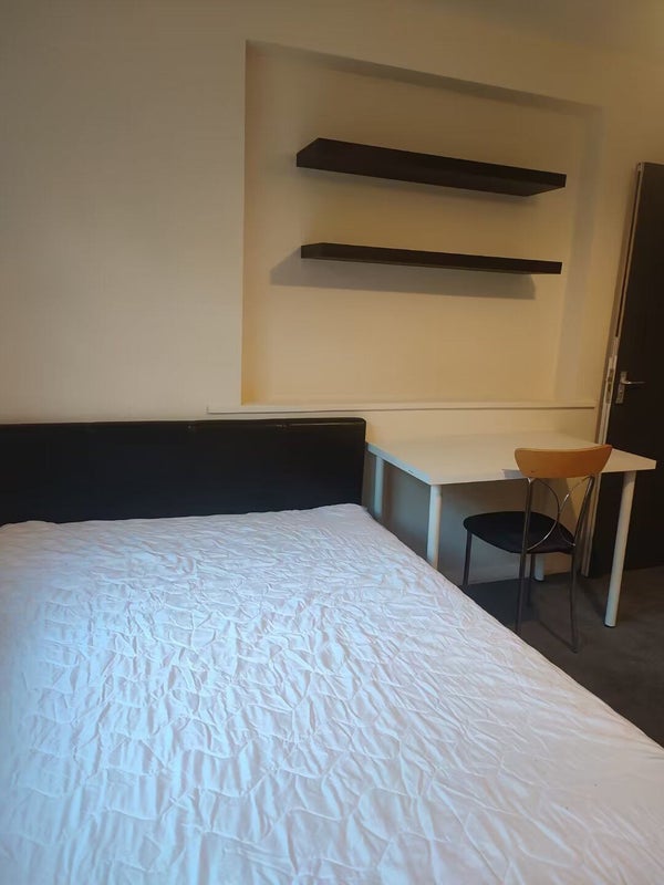 Quiet, spacious and clean house for rent. - student accommodation in Nottingham - img_3