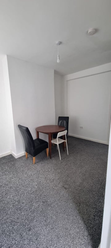 Recently Refurbished House. Students-Only Let - student accommodation in North Ormesby - img_3