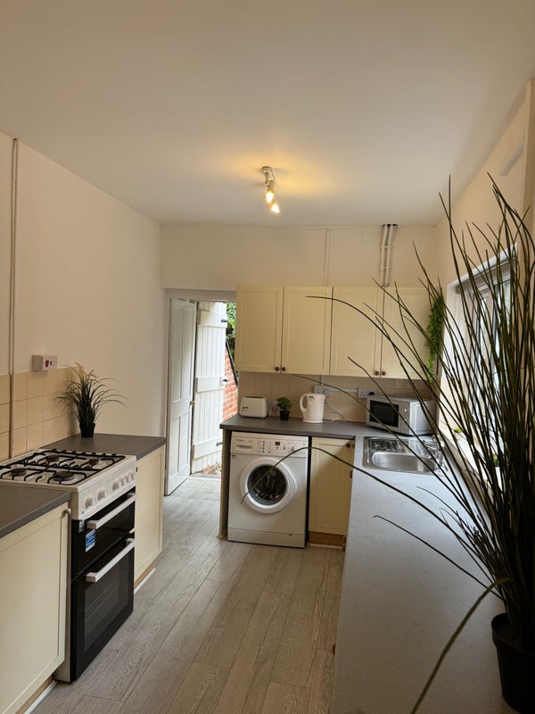 🦅 Refreshed newly listed Hmo in Abington 🦅 - student accommodation in Northampton - img_8