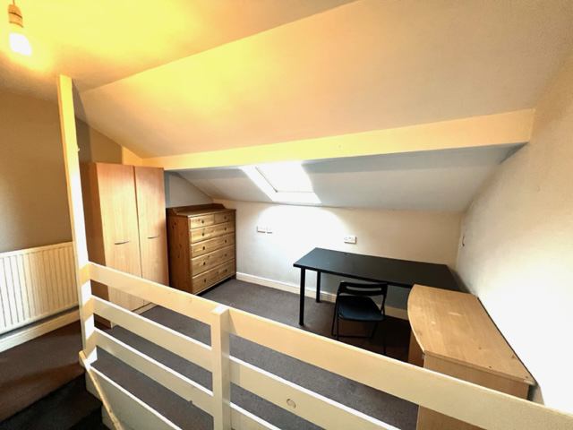 Room Available August - All Inclusive Houseshare - student accommodation in Sheffield - img_5