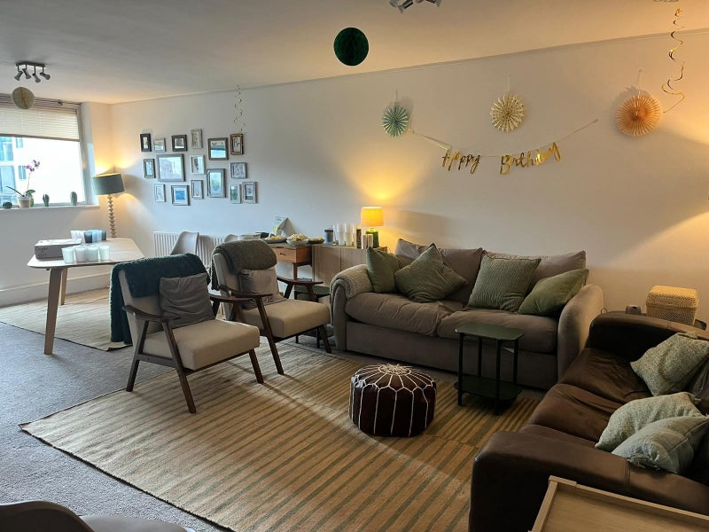 Room available in amazing South Bank Location - student accommodation in South Bank - img_3