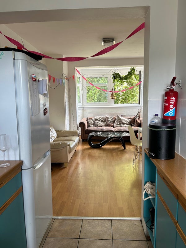 Room Available in Lambeth North - student accommodation in Lambeth North - img_2