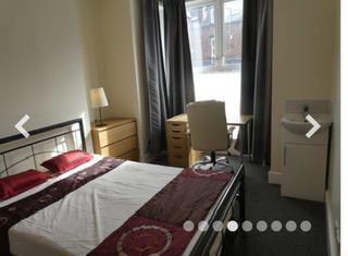 Room available in Leeds Student House - student accommodation in Headingley - img_1