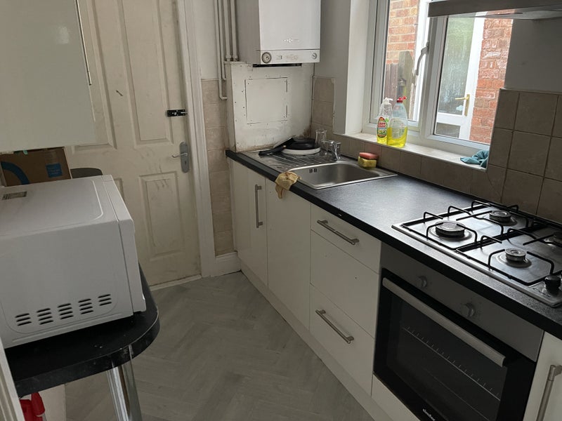 Room available now with 50 pound off for 1st month - student accommodation in Leicester - img_4