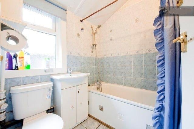 Room Available - student accommodation in London SE6 - img_4
