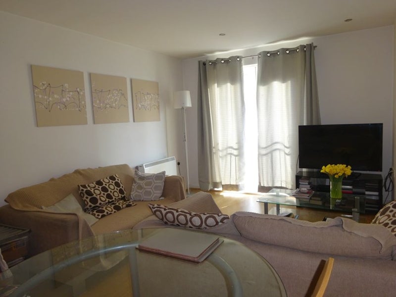 Room en -suite (13sm) to let in Salford Quays - student accommodation in Salford - img_3
