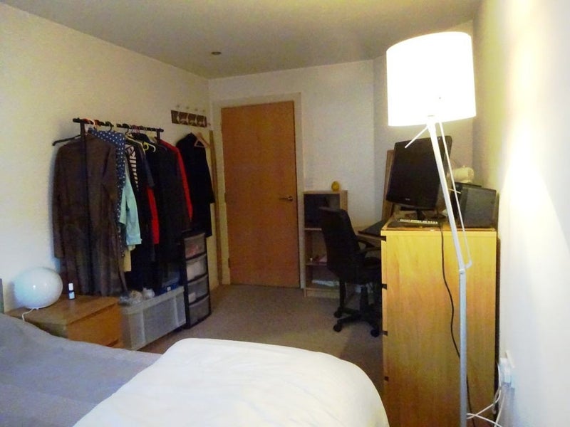 Room en -suite (13sm) to let in Salford Quays - student accommodation in Salford - img_2