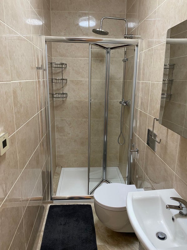 Room for rent 5 mins walk Clapham Junction SW11 - student accommodation in Clapham Junction - img_4